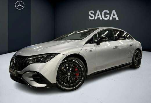 Mercedes-Benz AMG 4MATIC HyperScreen Pano