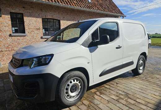 Peugeot 1.2 BENZINE AIRCO CRUISE PDC 9876 EX BTW
