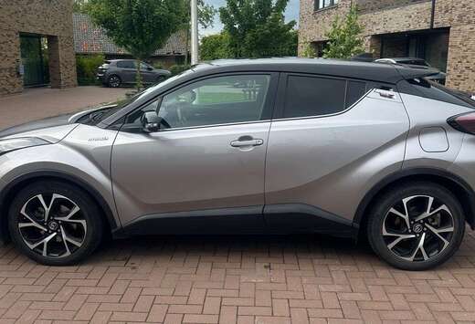 Toyota 1.8h Style 2wd e-cvt