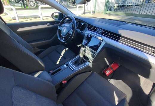 Volkswagen Passat SW 1.6 CR TDi Comfortline Business