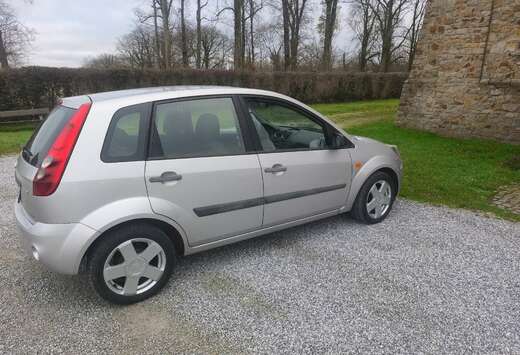 Ford 1.4 TDCi Fun Prête à immatriculé