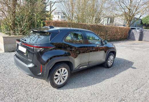 Toyota Yaris Hybrid 1.5i VVT-i E-CVT Dynamic