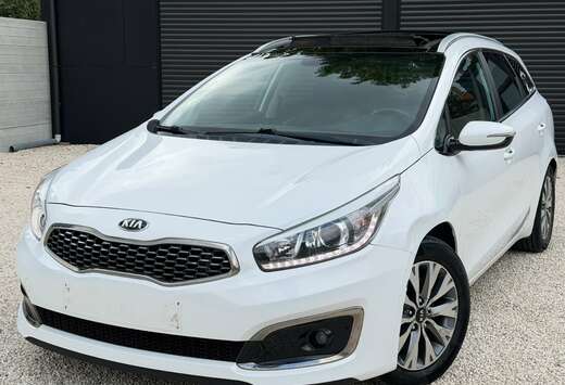 Kia Cee\'d SW 1.6 CRDi ° TOIT PANO ° NAVI ° CLIM � ...