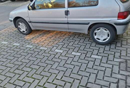 Peugeot 1.1i Color Line