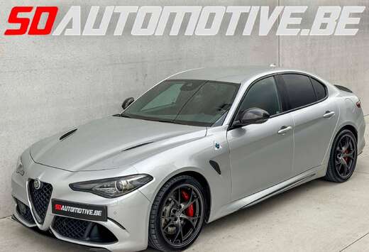 Alfa Romeo Giulia 2.9 T V6 Quadrifoglio