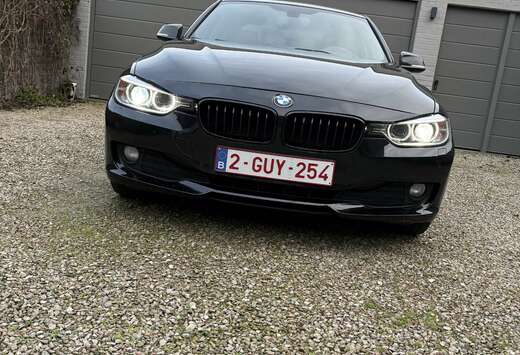 BMW 318d Blue Performance Modern Line
