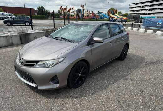 Toyota Auris SW 1.4 D-4D Comfort Alu