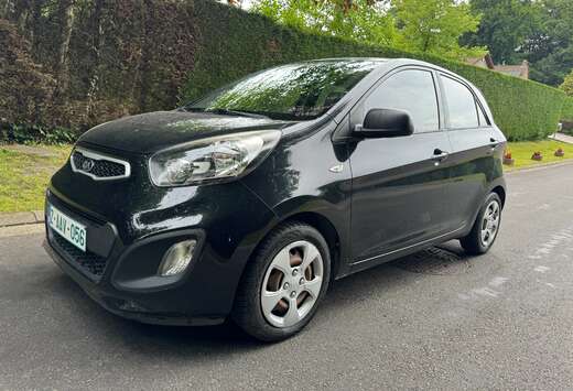 Kia 1.0i Lounge