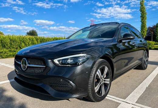 Mercedes-Benz e Mega Voll nieuw Staat!