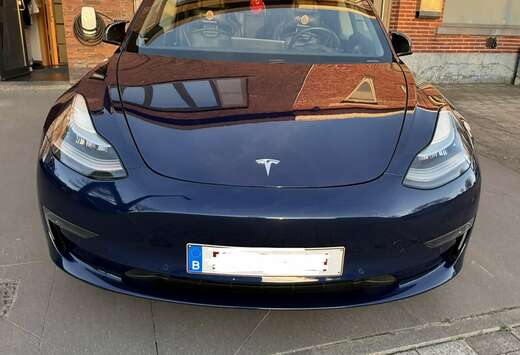 Tesla 75 kWh Performance Dual Motor