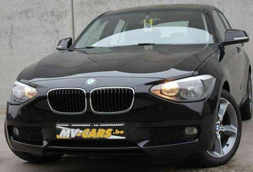 BMW 116i/5-deur/Navi/Multistuur/bluetooth