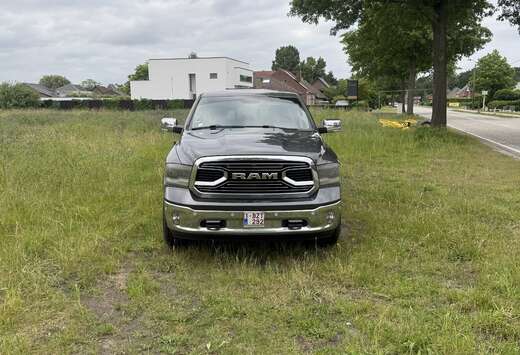 Dodge Laramie 5.7 V8 Hemi