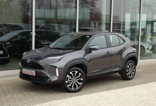 Toyota HYBRID +Trekhaak +Parkeersensoren V&A +Zetelve ...