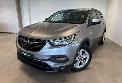 Opel EDITION 1.2 BENZINE 130 MAN 6