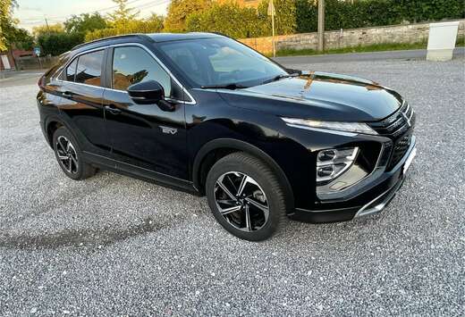 Mitsubishi Eclipse Cross 1.5T 4WD Instyle SDA CVT