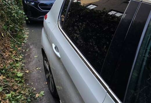 Peugeot PureTech 130 EAT6 Stop & Start Allure