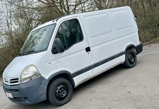 Nissan Combi L2H2 2t8 2.5 dCi 100 Intro