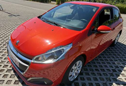 Peugeot 208 1.2 PureTech Allure S