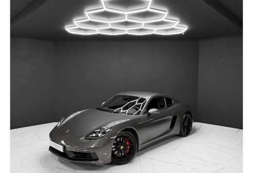 Porsche Cayman GTS 4.0 PDK Front PPF