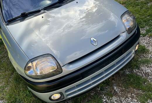 Renault 1.6i RXT