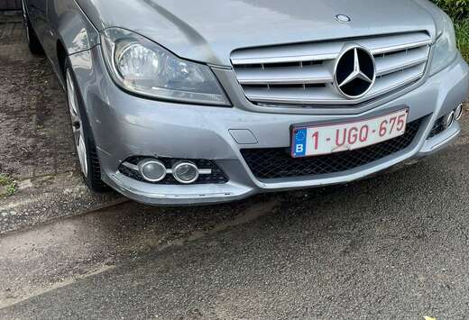 Mercedes-Benz Moteur Cassé