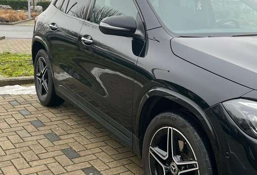 Mercedes-Benz 4-Matic AMG Line
