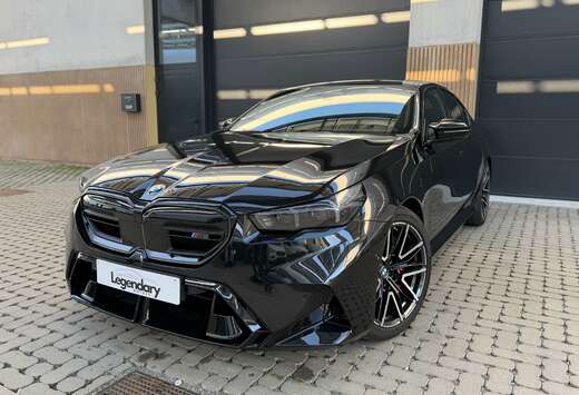 BMW M5 PHEV 4.4 AS (535 kW)