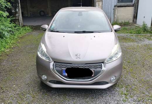 Peugeot 1.2 VTi 82ch BVM5 Active