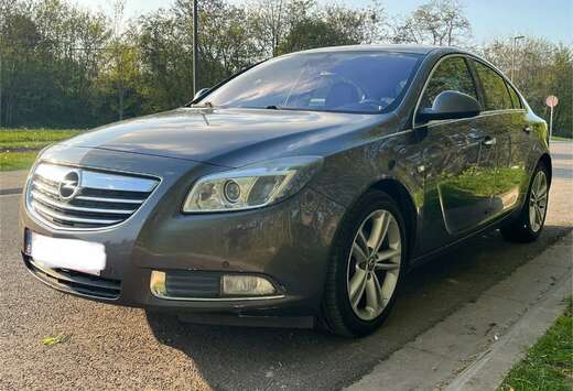 Opel Insignia 2.0 CDTi 4x4 Sport DPF