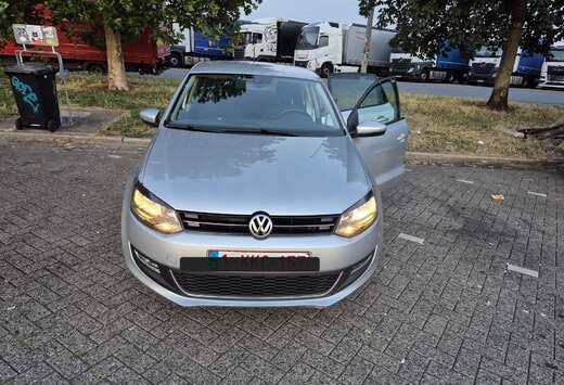 Volkswagen 1.4i White Edition DSG