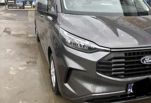 Ford 2.0 TDCi L2H1 Limited S/S (EU6.2)