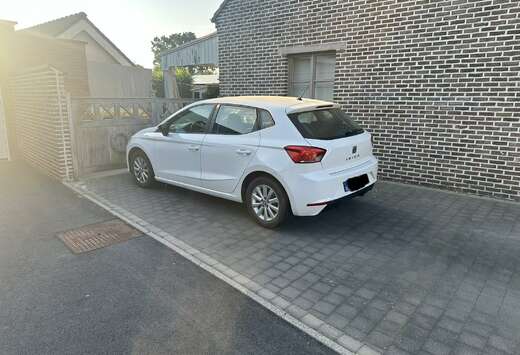 SEAT 1.0i MPI Style