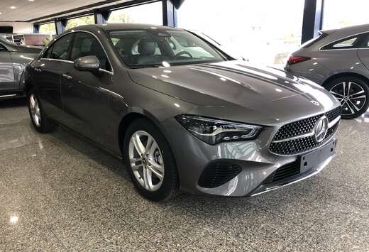 Mercedes-Benz CLA 180 Business Line, Camera, Carplay  ...