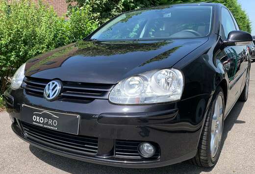 Volkswagen 1.6i FSI 16V 116CV / Sportline / Clim Auto ...