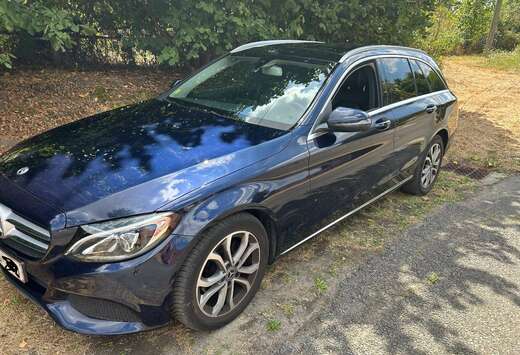 Mercedes-Benz toit pano / cuir
