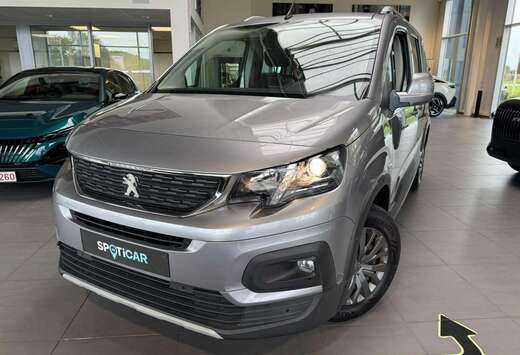 Peugeot 1.2 PureTech S/S Allure 5d 81kW