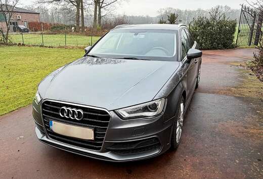 Audi A3 1.6 TDI Attraction S Line