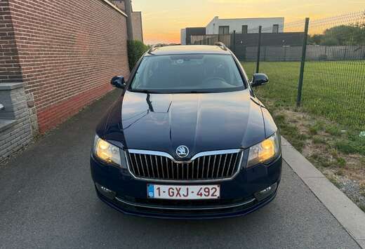 Skoda 1.6 CR TDi * NAVIGATION * ATT REMORQUE * JANTES ...