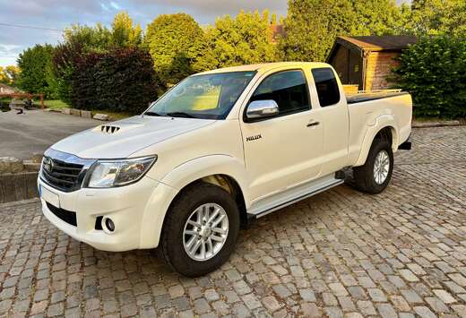Toyota 2.5 D-4D 4WD 17500 excl.  * Belgium car *