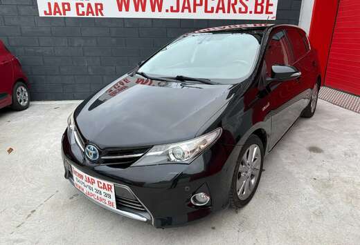 Toyota 1.8i HSD full options cuir,clim gps toit pano