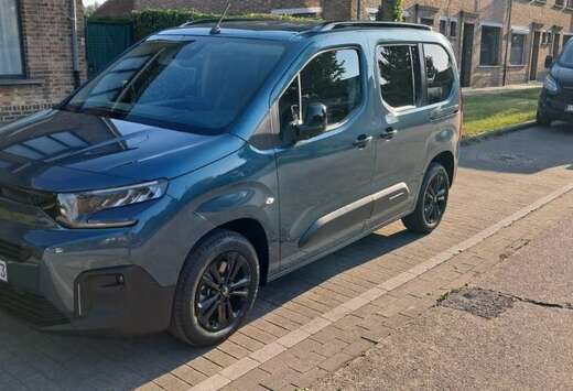 Citroen 1.2 PureTech M Feel S&S