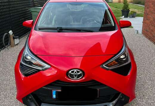 Toyota Aygo 1.0i VVT-i x-play II