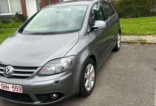 Volkswagen 1.6i 16v FSI Comfortline Tiptronic