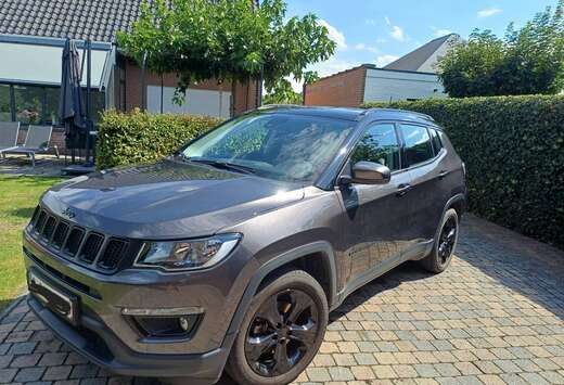 Jeep Compass 1.4 Turbo 4x2 Night Eagle (EU6d)