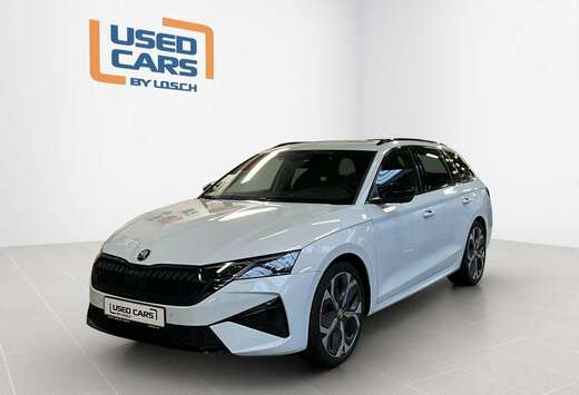 Skoda Combi+RS+DSG+Pano+360+AHK