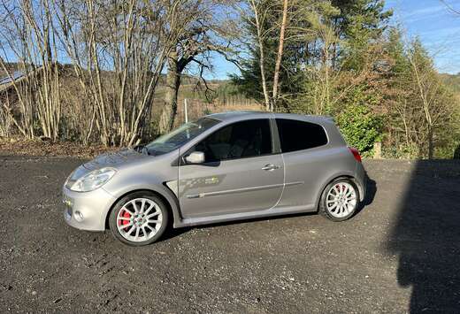 Renault 2.0i 16v Sport F1 Team R27