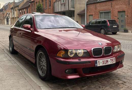BMW 520iA