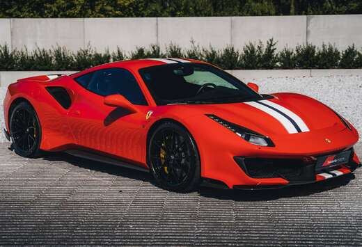 Ferrari Pista / Rosso Scuderia / Carbon / Lift / 20\