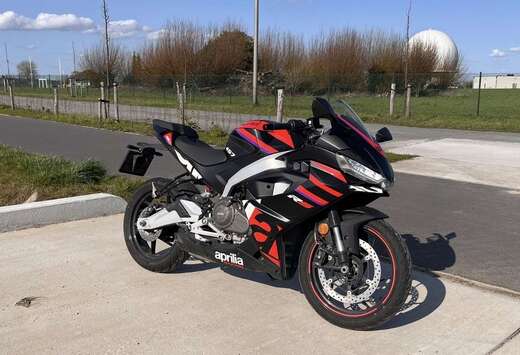 Aprilia Rs457 - 2025 - 7000 Km - Eerste Eigenaar