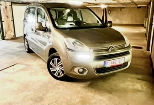 Citroen 1.6 VTi 98 Ch * 2 EME MAIN * 5 PL * NAVI * CL ...